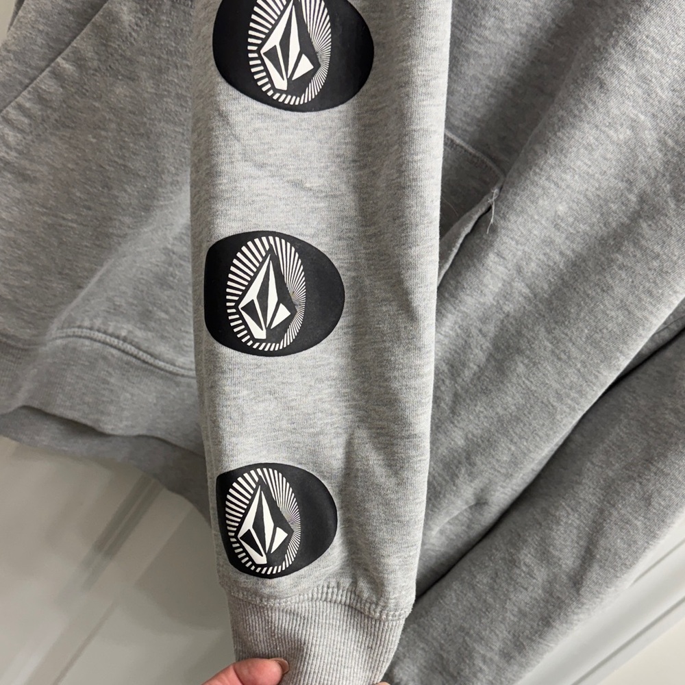 Volcom Light Gray Hoodie with Logo Accents - Men’s XL - Picture 4 of 5